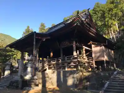 華厳寺の本殿・本堂