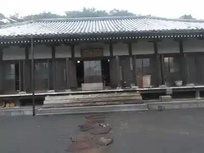 高山寺の本殿・本堂