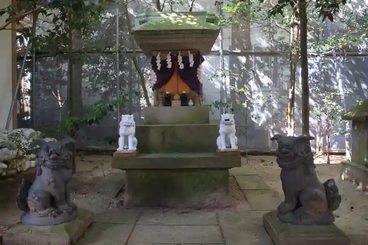 鏡石鹿嶋神社 *安産・開運・勝利の神さま*の末社・摂社