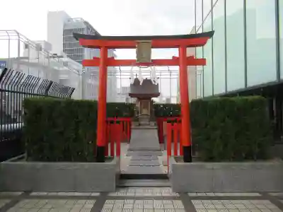 南海稲荷大明神の鳥居