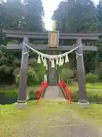 坪沼八幡神社の鳥居