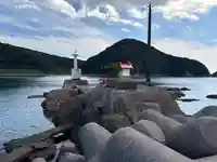 土佐清水港飛島防波堤灯台神社(高知県)