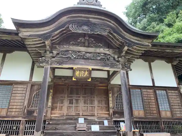 乾徳寺の本殿・本堂