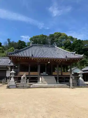 八幡神社の本殿・本堂