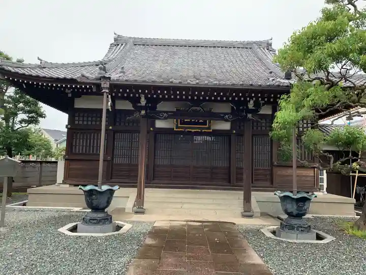 多聞院の本殿・本堂