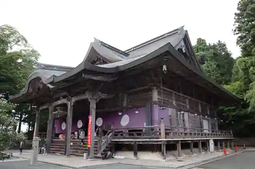 成相寺の本殿・本堂