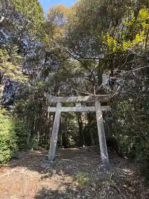 鮎原剱神社奥社の鳥居