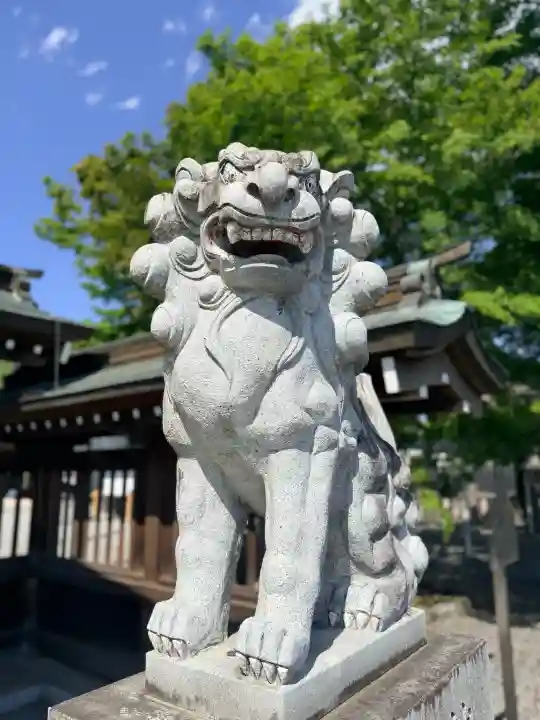 白鷺神社の{uncategorized: "未分類", other: "その他", undefined: "問題あり", building: "その他建物", grave: "お墓", sacred_gate: "鳥居", guardian: "狛犬", statue: "像", buddha: "仏像", history: "歴史", nature: "自然", garden: "庭園", animal: "動物", pagoda: "塔", temizu: "手水舎", mountain_gate: "山門・神門", sanctuary: "本殿・本堂", subordinate: "末社・摂社", art: "芸術", scenery: "景色", jizo: "地蔵", ema: "絵馬", goshuin: "御朱印", omikuji: "おみくじ", items: "授与品その他", amulet: "お守り", goshuincho: "御朱印帳", eats: "食事", festival: "お祭り", votive_dance: "神楽", shichigosan: "七五三参", wedding: "結婚式", experience: "体験その他", initially: "初詣", around: "周辺", anti_infection: "感染症対策"}