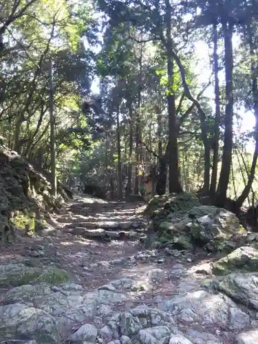 高良大社の建物その他