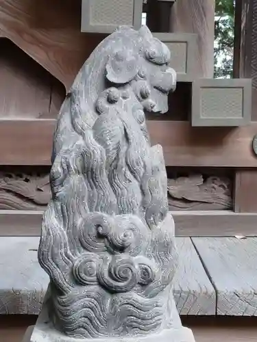 越谷香取神社の狛犬