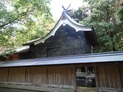 霧島岑神社の本殿・本堂