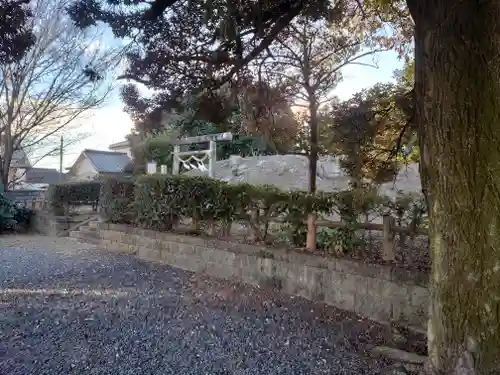 田原八幡宮（藤原秀郷公墳墓）(栃木県)