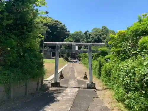 八幡宮の鳥居