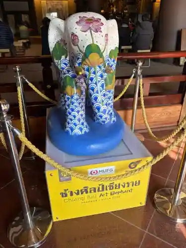 覚王山 日泰寺の{uncategorized: "未分類", other: "その他", undefined: "問題あり", building: "その他建物", grave: "お墓", sacred_gate: "鳥居", guardian: "狛犬", statue: "像", buddha: "仏像", history: "歴史", nature: "自然", garden: "庭園", animal: "動物", pagoda: "塔", temizu: "手水舎", mountain_gate: "山門・神門", sanctuary: "本殿・本堂", subordinate: "末社・摂社", art: "芸術", scenery: "景色", jizo: "地蔵", ema: "絵馬", goshuin: "御朱印", omikuji: "おみくじ", items: "授与品その他", amulet: "お守り", goshuincho: "御朱印帳", eats: "食事", festival: "お祭り", votive_dance: "神楽", shichigosan: "七五三参", wedding: "結婚式", experience: "体験その他", initially: "初詣", around: "周辺", anti_infection: "感染症対策"}