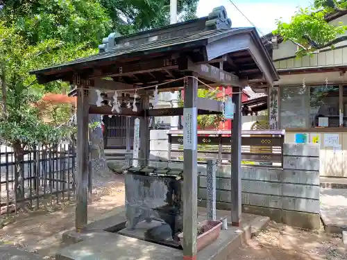 比比多神社（子易明神）の手水舎