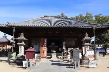 本山寺の本殿・本堂