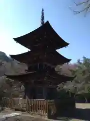 前山寺の塔