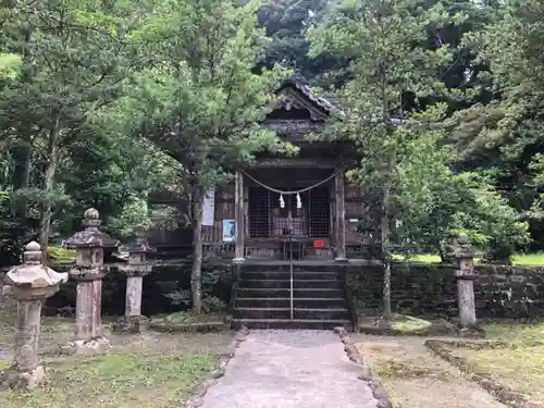 巨田神社の本殿・本堂