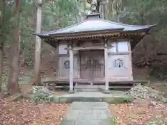 竜華院(釈葉山 龍華院弥勒護国禅寺)の本殿