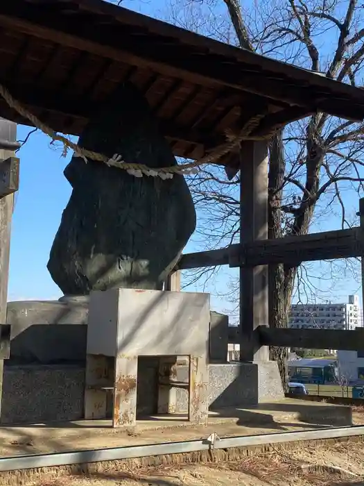 東大輪浅間神社の建物その他