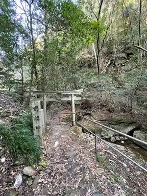 龍鎮神社(奈良県)