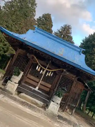 八幡宮の本殿