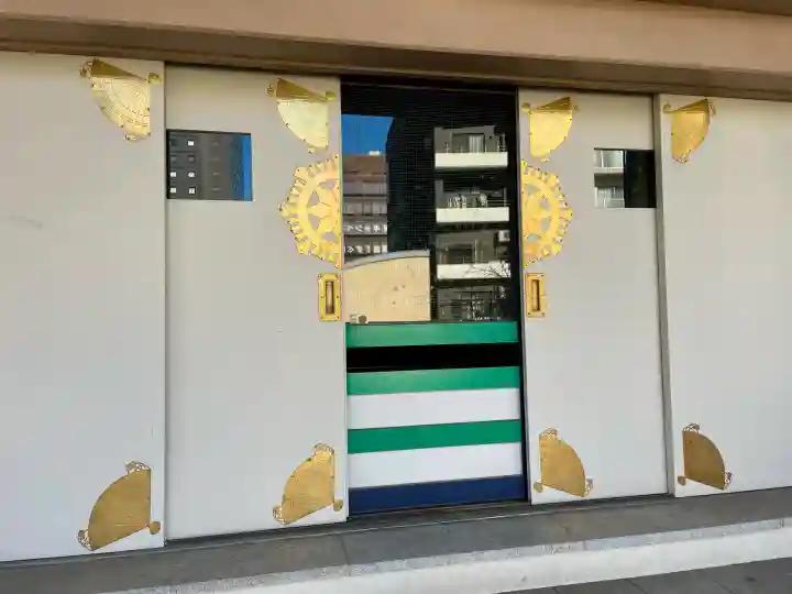 眞性寺の{uncategorized: "未分類", other: "その他", undefined: "問題あり", building: "その他建物", grave: "お墓", sacred_gate: "鳥居", guardian: "狛犬", statue: "像", buddha: "仏像", history: "歴史", nature: "自然", garden: "庭園", animal: "動物", pagoda: "塔", temizu: "手水舎", mountain_gate: "山門・神門", sanctuary: "本殿・本堂", subordinate: "末社・摂社", art: "芸術", scenery: "景色", jizo: "地蔵", ema: "絵馬", goshuin: "御朱印", omikuji: "おみくじ", items: "授与品その他", amulet: "お守り", goshuincho: "御朱印帳", eats: "食事", festival: "お祭り", votive_dance: "神楽", shichigosan: "七五三参", wedding: "結婚式", experience: "体験その他", initially: "初詣", around: "周辺", anti_infection: "感染症対策"}