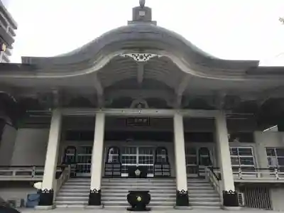 中央寺の本殿・本堂