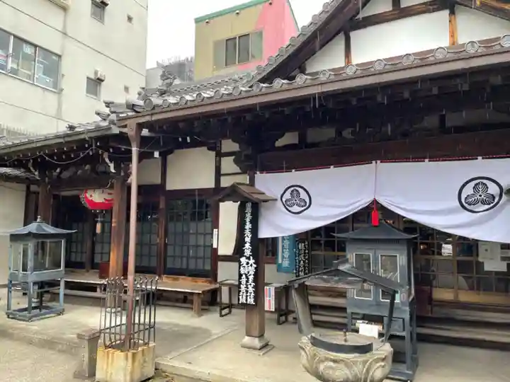 稲園山 七寺の本殿・本堂