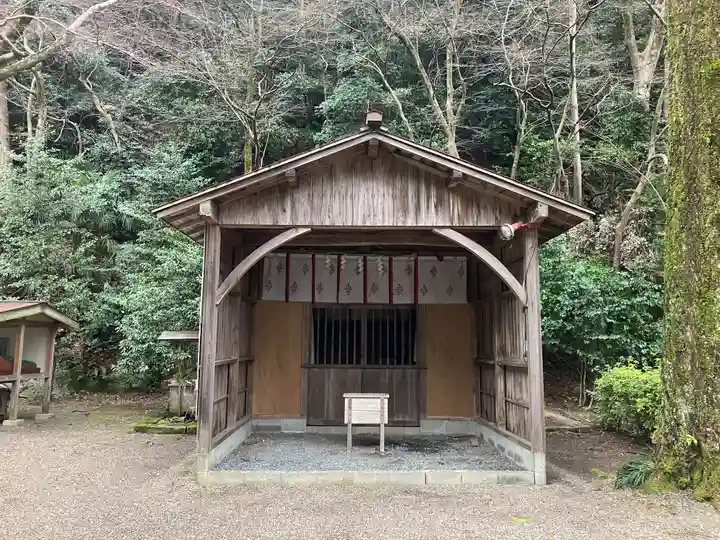 金崎宮の末社・摂社