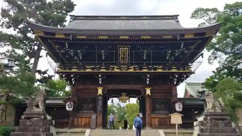 北野天満宮の山門