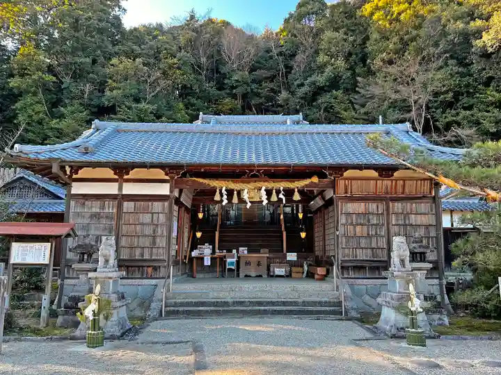 猪田神社の本殿・本堂