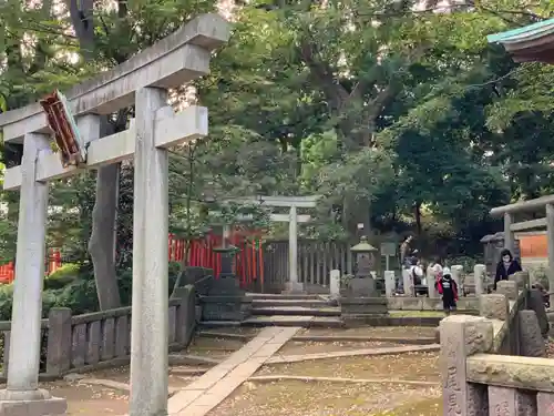 根津神社の鳥居