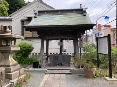 叶神社 (西叶神社)の手水舎