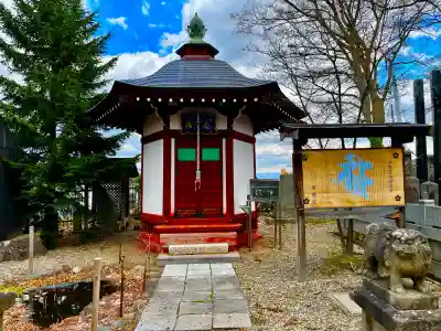 最勝院の{uncategorized: "未分類", other: "その他", undefined: "問題あり", building: "その他建物", grave: "お墓", sacred_gate: "鳥居", guardian: "狛犬", statue: "像", buddha: "仏像", history: "歴史", nature: "自然", garden: "庭園", animal: "動物", pagoda: "塔", temizu: "手水舎", mountain_gate: "山門・神門", sanctuary: "本殿・本堂", subordinate: "末社・摂社", art: "芸術", scenery: "景色", jizo: "地蔵", ema: "絵馬", goshuin: "御朱印", omikuji: "おみくじ", items: "授与品その他", amulet: "お守り", goshuincho: "御朱印帳", eats: "食事", festival: "お祭り", votive_dance: "神楽", shichigosan: "七五三参", wedding: "結婚式", experience: "体験その他", initially: "初詣", around: "周辺", anti_infection: "感染症対策"}