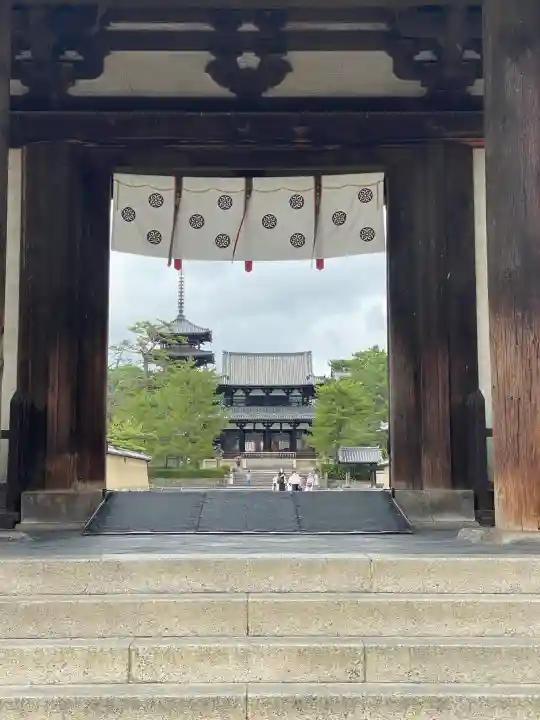 法隆寺の{uncategorized: "未分類", other: "その他", undefined: "問題あり", building: "その他建物", grave: "お墓", sacred_gate: "鳥居", guardian: "狛犬", statue: "像", buddha: "仏像", history: "歴史", nature: "自然", garden: "庭園", animal: "動物", pagoda: "塔", temizu: "手水舎", mountain_gate: "山門・神門", sanctuary: "本殿・本堂", subordinate: "末社・摂社", art: "芸術", scenery: "景色", jizo: "地蔵", ema: "絵馬", goshuin: "御朱印", omikuji: "おみくじ", items: "授与品その他", amulet: "お守り", goshuincho: "御朱印帳", eats: "食事", festival: "お祭り", votive_dance: "神楽", shichigosan: "七五三参", wedding: "結婚式", experience: "体験その他", initially: "初詣", around: "周辺", anti_infection: "感染症対策"}