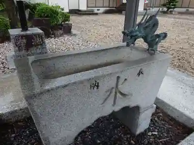 八幡社(東尾八幡社)の手水舎