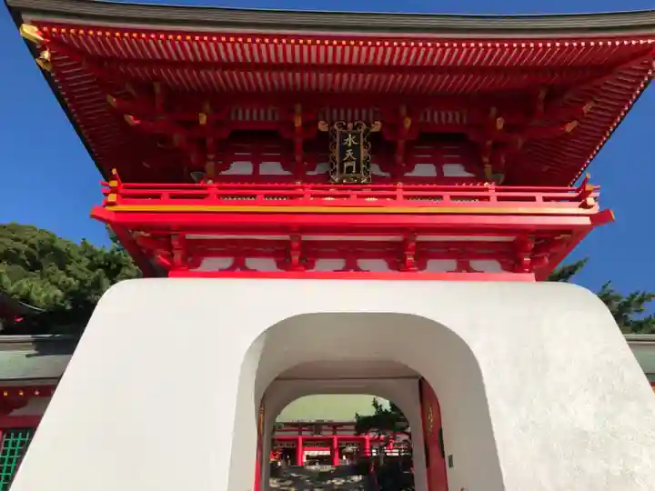 赤間神宮の山門・神門