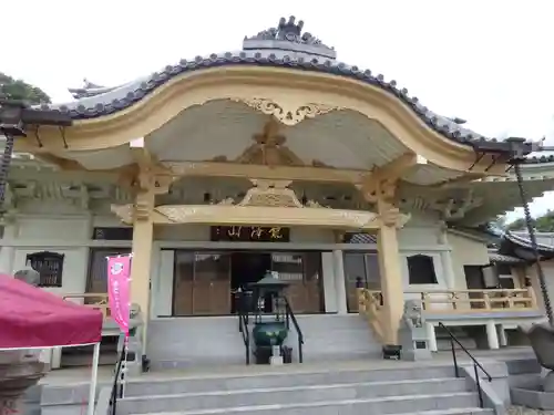 龍澤山祥雲寺の本殿・本堂