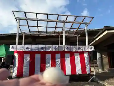 豊国神社の{uncategorized: "未分類", other: "その他", undefined: "問題あり", building: "その他建物", grave: "お墓", sacred_gate: "鳥居", guardian: "狛犬", statue: "像", buddha: "仏像", history: "歴史", nature: "自然", garden: "庭園", animal: "動物", pagoda: "塔", temizu: "手水舎", mountain_gate: "山門・神門", sanctuary: "本殿・本堂", subordinate: "末社・摂社", art: "芸術", scenery: "景色", jizo: "地蔵", ema: "絵馬", goshuin: "御朱印", omikuji: "おみくじ", items: "授与品その他", amulet: "お守り", goshuincho: "御朱印帳", eats: "食事", festival: "お祭り", votive_dance: "神楽", shichigosan: "七五三参", wedding: "結婚式", experience: "体験その他", initially: "初詣", around: "周辺", anti_infection: "感染症対策"}