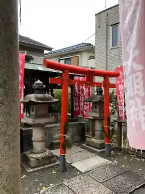 穏田神社の末社・摂社