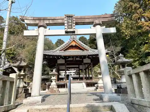 八幡神社の鳥居