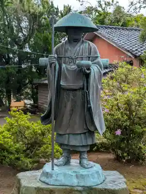 正覚院の{uncategorized: "未分類", other: "その他", undefined: "問題あり", building: "その他建物", grave: "お墓", sacred_gate: "鳥居", guardian: "狛犬", statue: "像", buddha: "仏像", history: "歴史", nature: "自然", garden: "庭園", animal: "動物", pagoda: "塔", temizu: "手水舎", mountain_gate: "山門・神門", sanctuary: "本殿・本堂", subordinate: "末社・摂社", art: "芸術", scenery: "景色", jizo: "地蔵", ema: "絵馬", goshuin: "御朱印", omikuji: "おみくじ", items: "授与品その他", amulet: "お守り", goshuincho: "御朱印帳", eats: "食事", festival: "お祭り", votive_dance: "神楽", shichigosan: "七五三参", wedding: "結婚式", experience: "体験その他", initially: "初詣", around: "周辺", anti_infection: "感染症対策"}