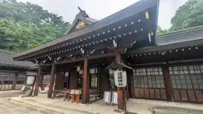 群馬県護国神社の{uncategorized: "未分類", other: "その他", undefined: "問題あり", building: "その他建物", grave: "お墓", sacred_gate: "鳥居", guardian: "狛犬", statue: "像", buddha: "仏像", history: "歴史", nature: "自然", garden: "庭園", animal: "動物", pagoda: "塔", temizu: "手水舎", mountain_gate: "山門・神門", sanctuary: "本殿・本堂", subordinate: "末社・摂社", art: "芸術", scenery: "景色", jizo: "地蔵", ema: "絵馬", goshuin: "御朱印", omikuji: "おみくじ", items: "授与品その他", amulet: "お守り", goshuincho: "御朱印帳", eats: "食事", festival: "お祭り", votive_dance: "神楽", shichigosan: "七五三参", wedding: "結婚式", experience: "体験その他", initially: "初詣", around: "周辺", anti_infection: "感染症対策"}