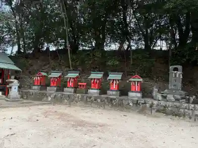 綺原坐健伊那太比賣神社の{uncategorized: "未分類", other: "その他", undefined: "問題あり", building: "その他建物", grave: "お墓", sacred_gate: "鳥居", guardian: "狛犬", statue: "像", buddha: "仏像", history: "歴史", nature: "自然", garden: "庭園", animal: "動物", pagoda: "塔", temizu: "手水舎", mountain_gate: "山門・神門", sanctuary: "本殿・本堂", subordinate: "末社・摂社", art: "芸術", scenery: "景色", jizo: "地蔵", ema: "絵馬", goshuin: "御朱印", omikuji: "おみくじ", items: "授与品その他", amulet: "お守り", goshuincho: "御朱印帳", eats: "食事", festival: "お祭り", votive_dance: "神楽", shichigosan: "七五三参", wedding: "結婚式", experience: "体験その他", initially: "初詣", around: "周辺", anti_infection: "感染症対策"}