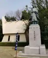 玉造稲荷神社の像