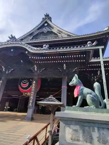 豊川閣　妙厳寺の像