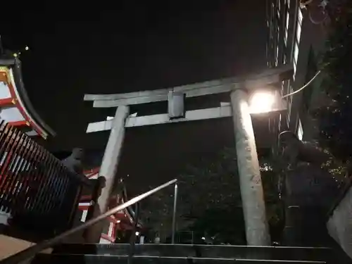 花園神社の鳥居