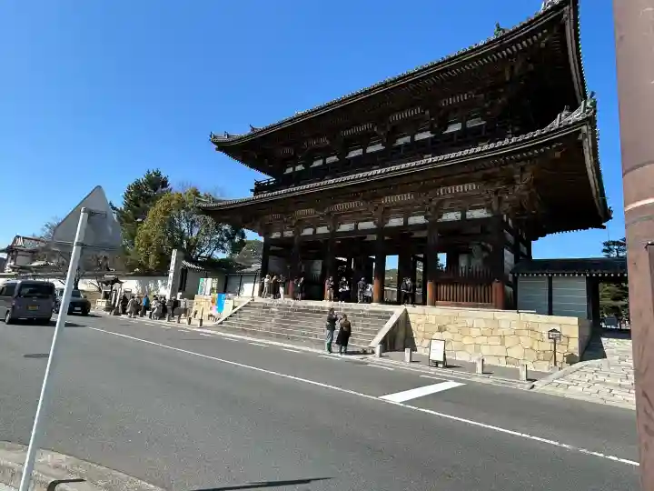 仁和寺の{uncategorized: "未分類", other: "その他", undefined: "問題あり", building: "その他建物", grave: "お墓", sacred_gate: "鳥居", guardian: "狛犬", statue: "像", buddha: "仏像", history: "歴史", nature: "自然", garden: "庭園", animal: "動物", pagoda: "塔", temizu: "手水舎", mountain_gate: "山門・神門", sanctuary: "本殿・本堂", subordinate: "末社・摂社", art: "芸術", scenery: "景色", jizo: "地蔵", ema: "絵馬", goshuin: "御朱印", omikuji: "おみくじ", items: "授与品その他", amulet: "お守り", goshuincho: "御朱印帳", eats: "食事", festival: "お祭り", votive_dance: "神楽", shichigosan: "七五三参", wedding: "結婚式", experience: "体験その他", initially: "初詣", around: "周辺", anti_infection: "感染症対策"}