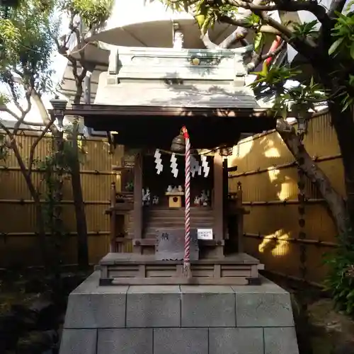 靍護稲荷神社の本殿・本堂